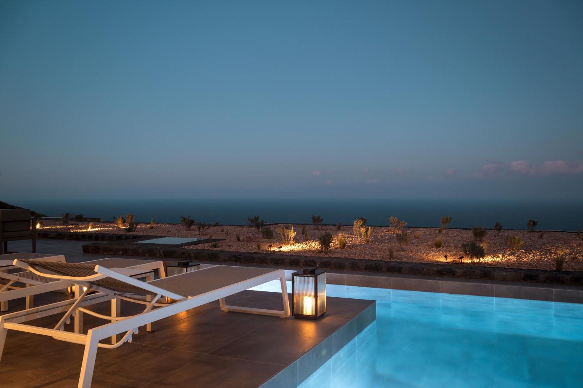 Almarossa Luxury Villas Vourvoúlos 외부 사진